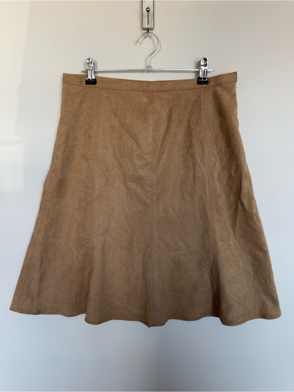 405. Liz Claiborne Faux Suede A-Line Skirt Camel Brown Size 4